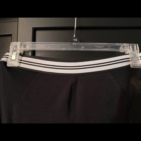 Forever 21 Mesh Side Leggings - Picture 6 of 7